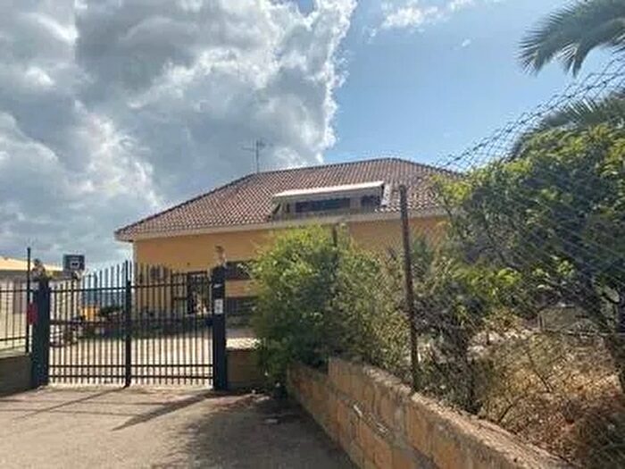 Appartamento quadrilocale in vendita in Via Xiboli, Caltanissetta