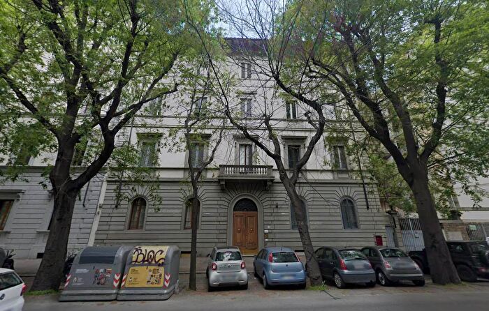 Appartamento trilocale in vendita in Via Frà Maruffi, Firenze