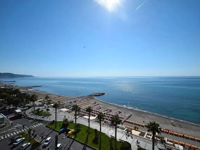 Appartamento bilocale in affitto in Piazzale Mazzini, Loano