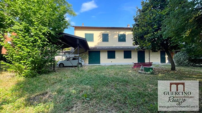 Casa con 5 locali in vendita in Via Chiesa Renazzo Cento, Cento