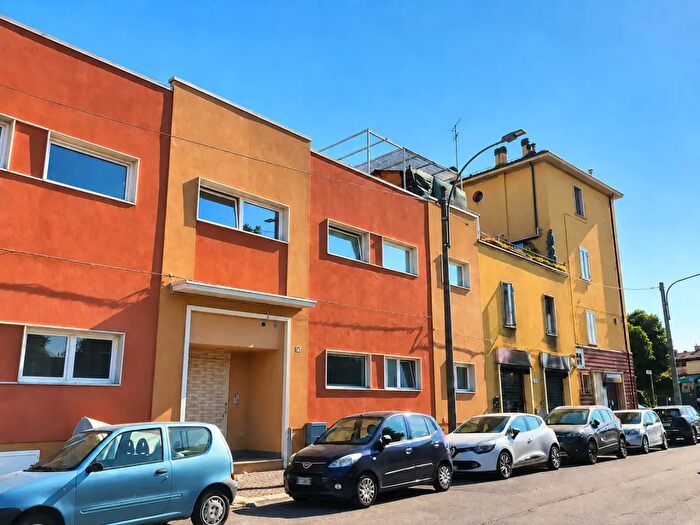 Appartamento monolocale in vendita in Via della Grazia, Bologna