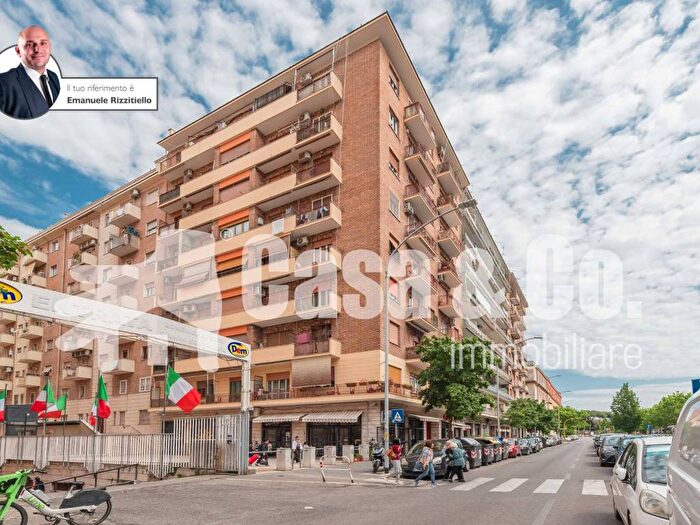 Appartamento bilocale in affitto in Via delle Cave, Furio Camillo, Roma