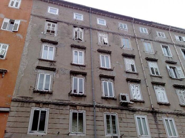 Appartamento bilocale in affitto in San Giacomo, Trieste