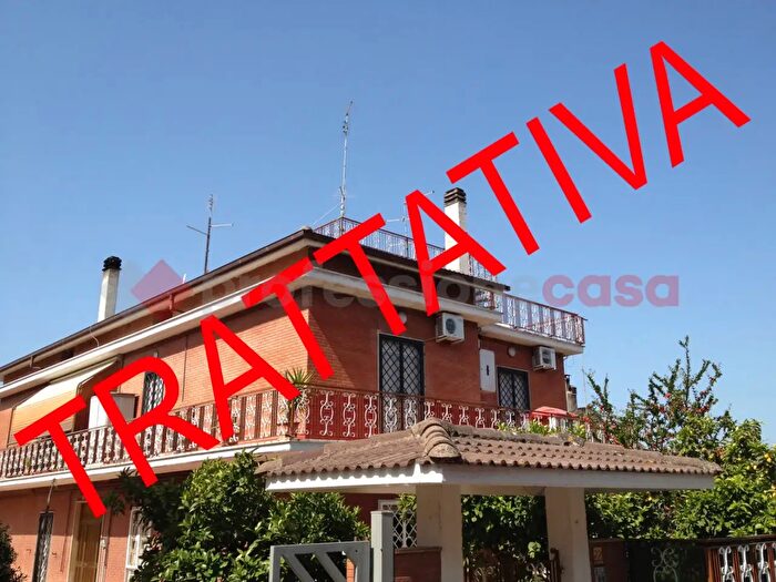 Appartamento bilocale in vendita in Via dei Facchinetti, Roma