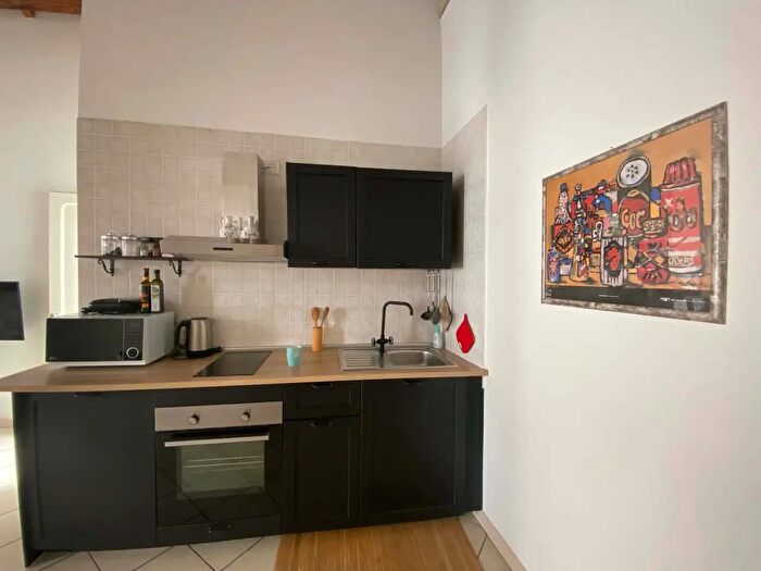 Appartamento monolocale in affitto in Via Napoli, Cagliari