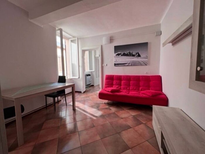 Appartamento bilocale in affitto in Via Camillo Benso di Cavour, Centro, Mantova