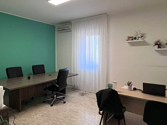 Appartamento quadrilocale in affitto in Via Roma, Ferrarecce Università, Caserta