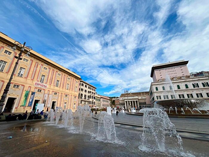 Appartamento con 5 locali in vendita in Piazza Matteotti, Genova