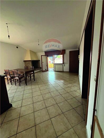 Appartamento quadrilocale in vendita in Via Martelli di Matteo Snc, Paglieta