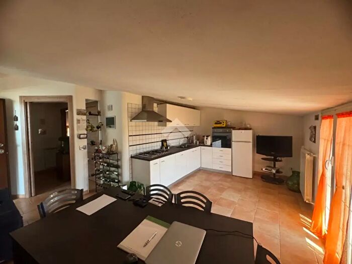 Appartamento quadrilocale in vendita in Via Miano, Minturno