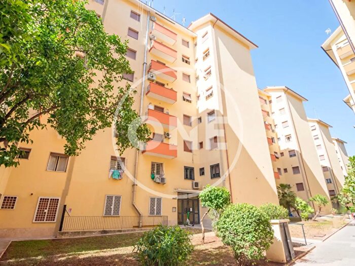 Appartamento bilocale in vendita in Via Lucio Mummio, Roma