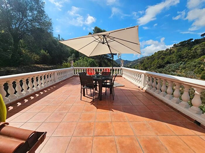 Casa con 5 locali in vendita in Località Orià Soldano, Soldano