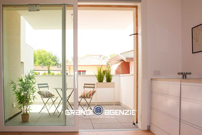 Appartamento quadrilocale in vendita in Via Piave, Treviso