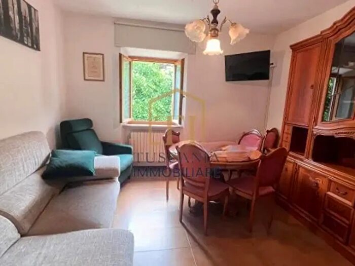 Appartamento trilocale in vendita in Volterra