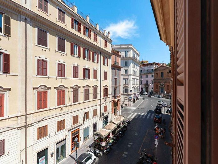 Appartamento bilocale in affitto in Spagna, Roma