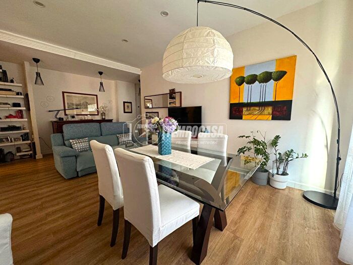 Appartamento trilocale in vendita in Viale Cavalleggeri dAosta, Napoli