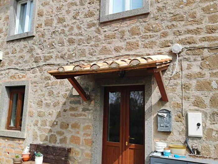 Appartamento trilocale in affitto in Via Fiordini No Number, Montefiascone