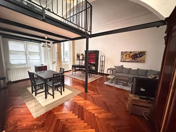 Appartamento bilocale in affitto in Vico delle Scuole Pie, Caricamento, Genova