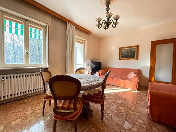 Case in Vendita e in Affitto - 3