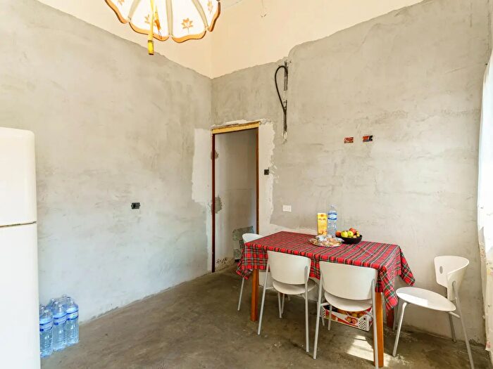Casa trilocale in vendita in Via Palermo, Catania