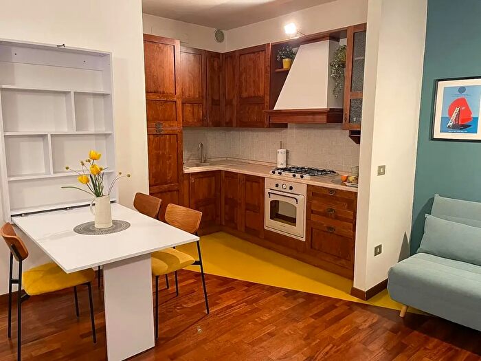 Appartamento trilocale in affitto in Livorno