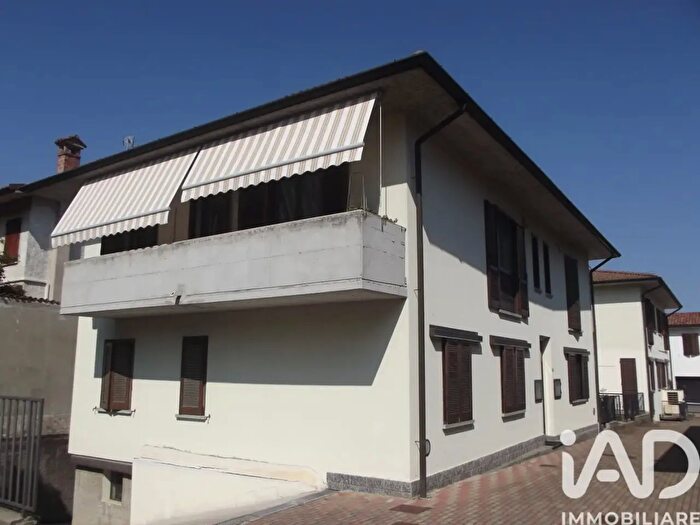 Appartamento trilocale in vendita in Via Colombano Baruffo, San Colombano Al Lambro
