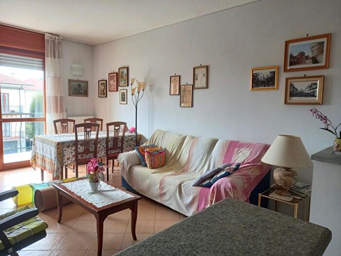 Appartamento quadrilocale in vendita in Via Cuneo, Carmagnola