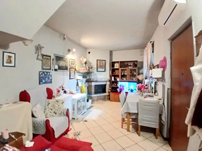 Casa trilocale in vendita in Via Contardo Ferrini, Broni