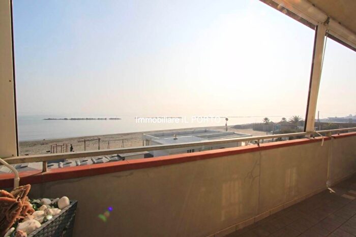 Appartamento trilocale in vendita in Comacchio