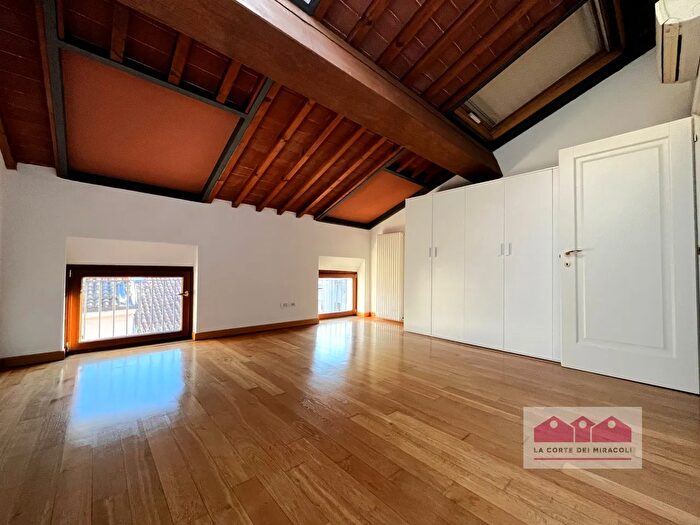 Appartamento quadrilocale in affitto in Corso Palladio, Vicenza