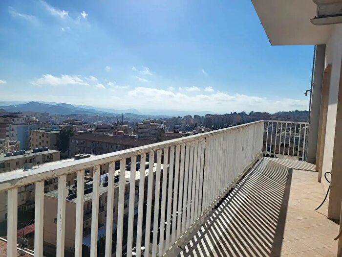 Appartamento quadrilocale in vendita in Via Tenente Lilly Bennardo, Caltanissetta