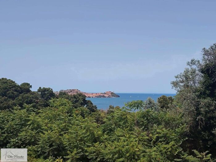 Casa con 10 locali in vendita in Loc Le Grotte Snc, Portoferraio