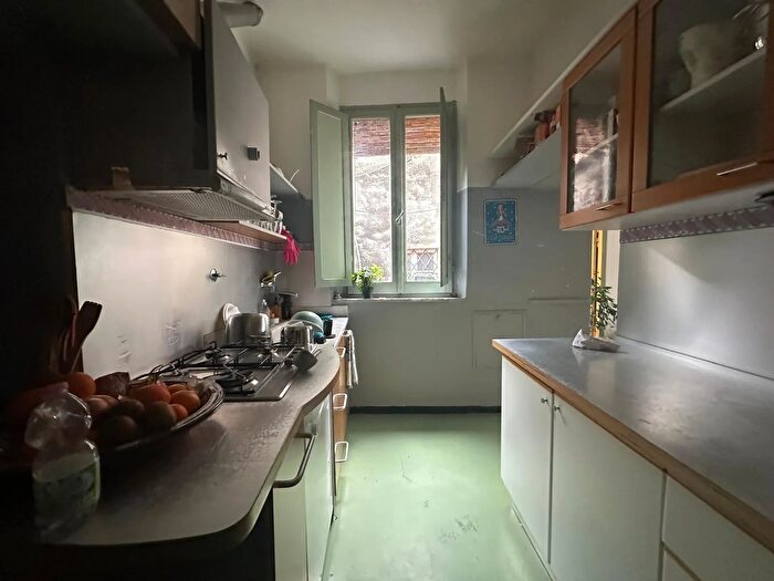 Appartamento quadrilocale in vendita in Sarzana