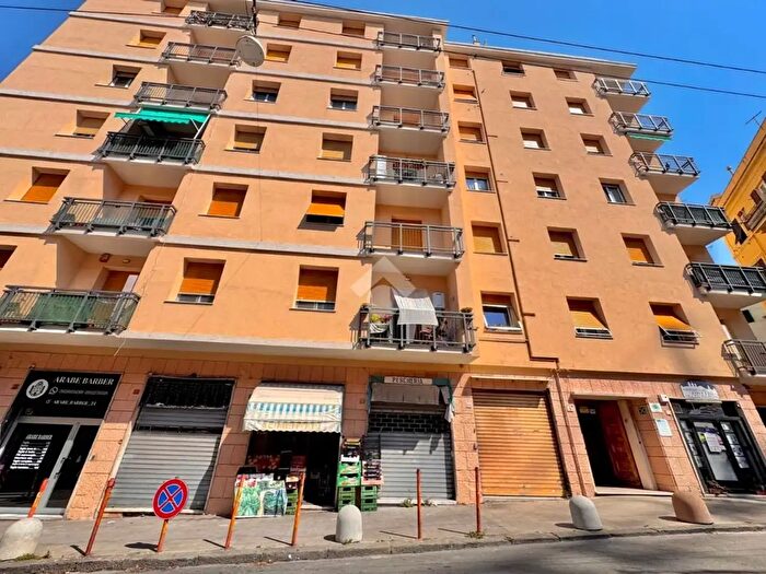 Appartamento trilocale in vendita in Via Redipuglia, Genova
