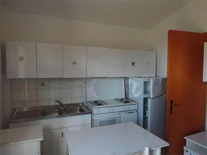 Casa trilocale in vendita in Via, Realmonte