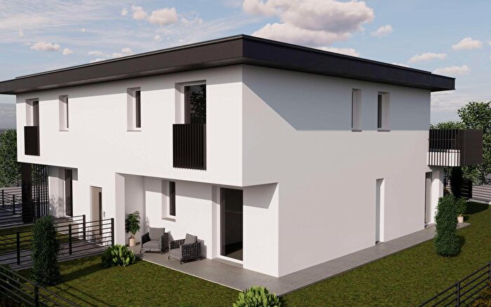 Case in Vendita e in Affitto - 2