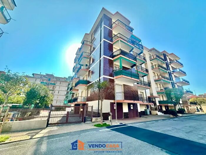 Appartamento bilocale in vendita in Via Ponti, Borghetto Santo Spirito