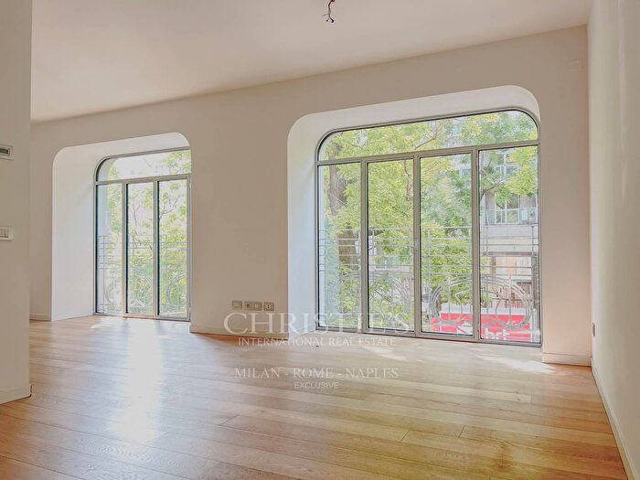 Appartamento bilocale in affitto in Via Bergognone, Milano