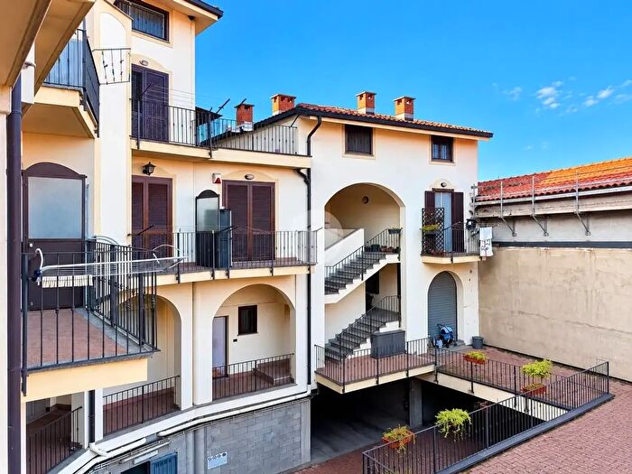 Appartamento trilocale in vendita in Piazza Michele Galetto, La Cassa