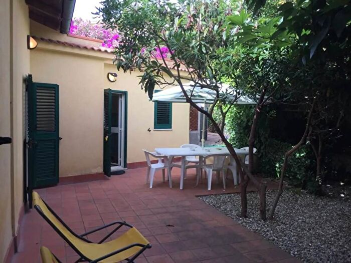 Casa trilocale in affitto in Via Consolare Pompea, SantAgata, Messina