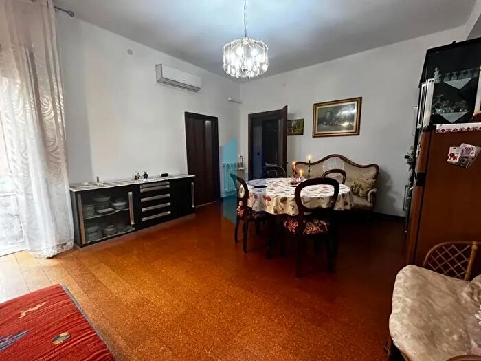 Appartamento trilocale in affitto in Via Cremona, Brescia