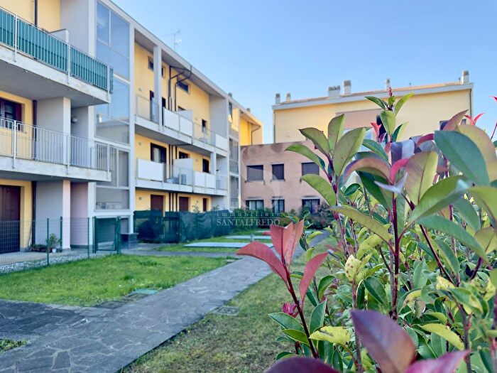 Appartamento monolocale in vendita in Via Scacabarozzi, Ornago