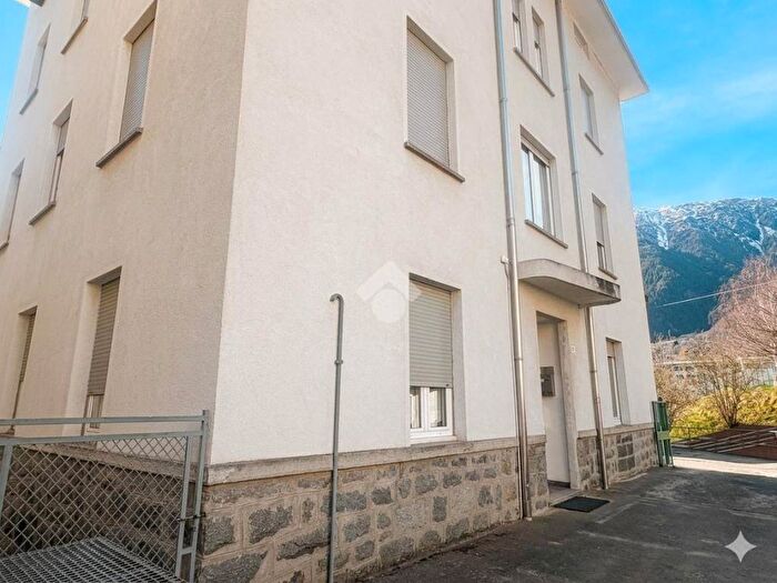 Appartamento bilocale in affitto in VIA ROMA, Centro, Sondalo