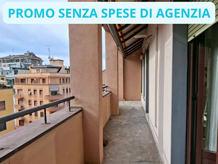 Appartamento trilocale in affitto in Via Emilio Morosini, Cadore, Milano
