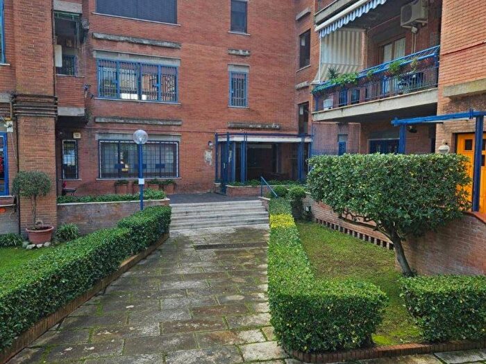 Appartamento trilocale in affitto in Via Francesco Petrarca, Posillipo, Napoli