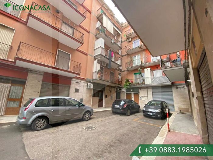 Appartamento quadrilocale in vendita in Via Prascina, Barletta