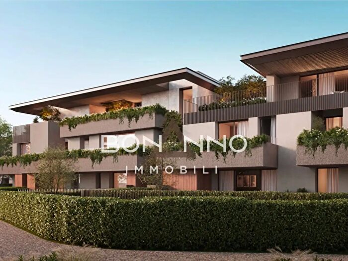 Appartamento trilocale in vendita in Via Garzoni, Treviso