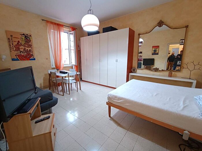 Appartamento bilocale in affitto in Via Chiari, Villa Fiorelli, Roma