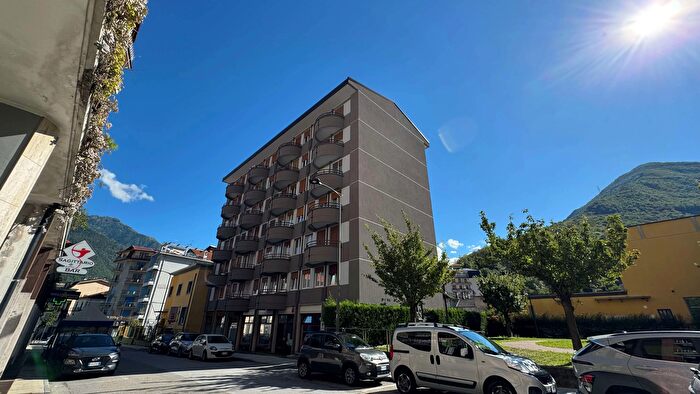 Appartamento trilocale in vendita in Via Vittoni, Villadossola