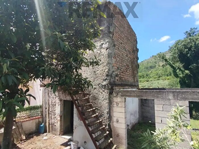 Casa trilocale in vendita in Castelforte